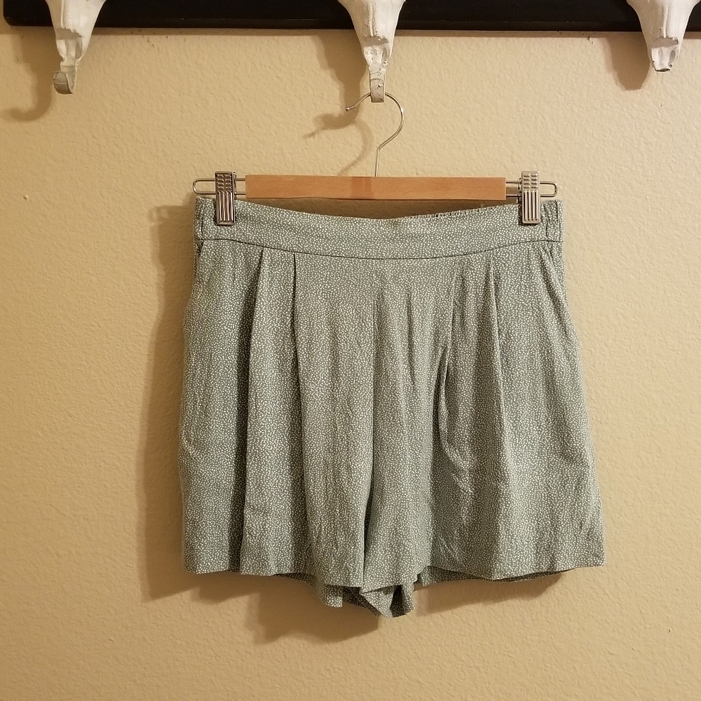 H&M Mint High Waisted Short